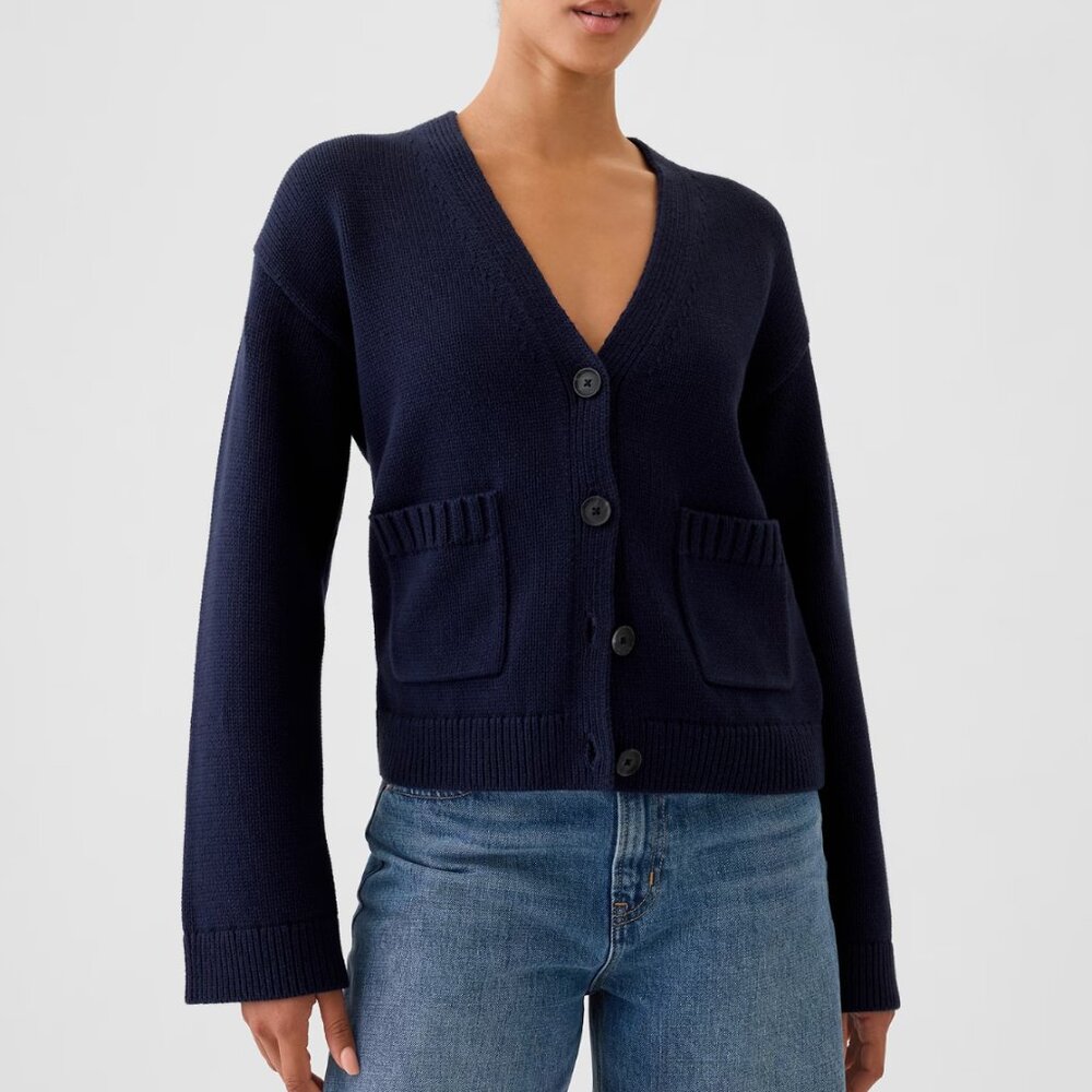 GAP Pocket Cardigan Sweater in Navy Blue